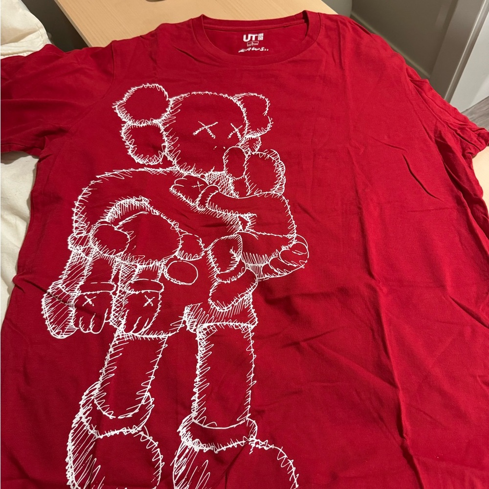 Uniqlo x KAWS OG release - Graphic Red T-Shirt - No tags but never used